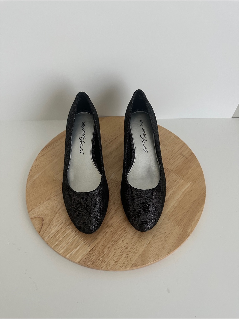 Easy Street Ballari Womens Round Stiletto Heel Pumps